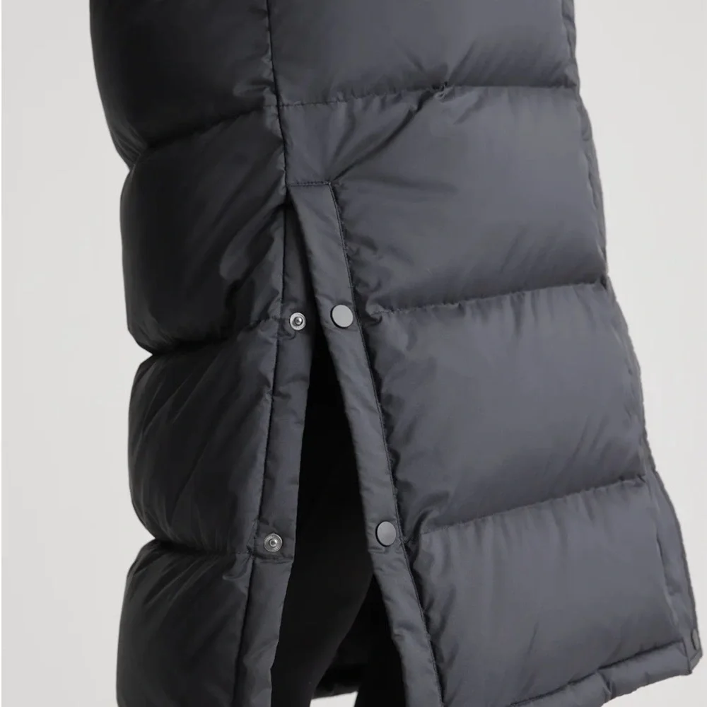 Quince Black Puffer Coat - Picture 7 of 8